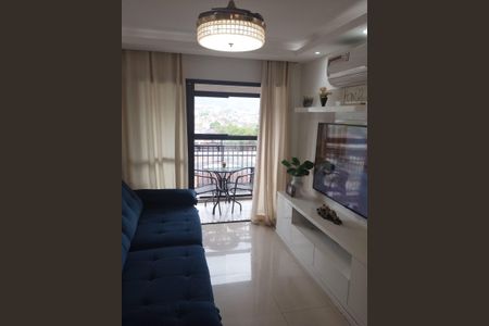 Apartamento à venda com 67m², 2 quartos e 1 vagaVaranda