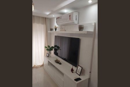 Quarto de apartamento à venda com 2 quartos, 67m² em Taquara, Rio de Janeiro