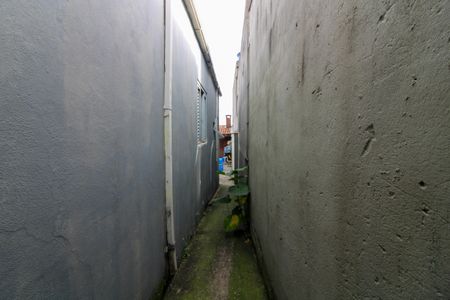 Casa à venda com 208m², 3 quartos e 1 vaga Casa à venda com 208m², 3 quartos e 1 vagaCorredor lateral