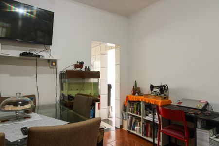 Casa à venda com 208m², 3 quartos e 1 vaga Casa à venda com 208m², 3 quartos e 1 vagaSala