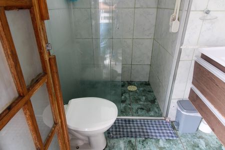 Casa à venda com 208m², 3 quartos e 1 vaga Casa à venda com 208m², 3 quartos e 1 vagaBanheiro Social