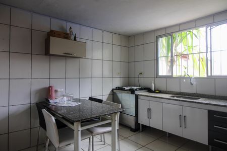Casa à venda com 208m², 3 quartos e 1 vaga Casa à venda com 208m², 3 quartos e 1 vagaCozinha