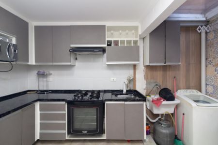 Casa de condomínio para alugar com 69m², 2 quartos e 1 vaga Casa de condomínio para alugar com 69m², 2 quartos e 1 vagaCozinha e Área de Serviço