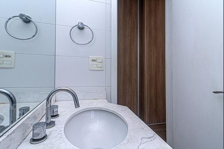Apartamento para alugar com 47m², 1 quarto e 1 vaga Apartamento para alugar com 47m², 1 quarto e 1 vagabanheiro social_4