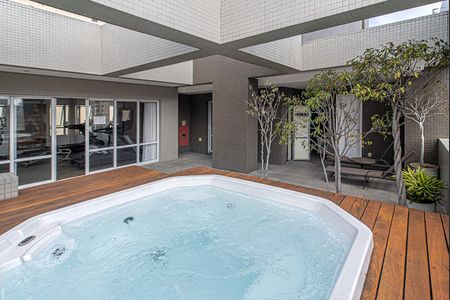 Apartamento para alugar com 47m², 1 quarto e 1 vaga Apartamento para alugar com 47m², 1 quarto e 1 vagapiscina_2