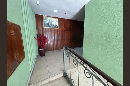 Apartamento à venda com 57m², 2 quartos e 1 vagaHall de entrada