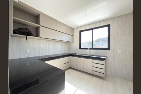 Apartamento à venda com 2 quartos, 75m² em Novo Riacho, Contagem