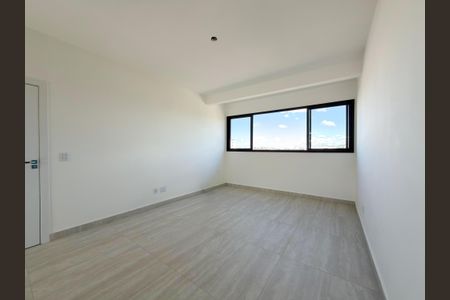Apartamento à venda com 2 quartos, 75m² em Novo Riacho, Contagem