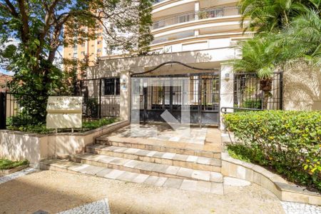 Apartamento à venda com 197m², 4 quartos e 3 vagas Apartamento à venda com 197m², 4 quartos e 3 vagasFachada