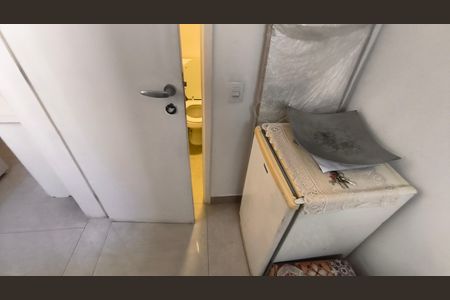 Apartamento à venda com 197m², 4 quartos e 3 vagas Apartamento à venda com 197m², 4 quartos e 3 vagasQuarto de Serviço