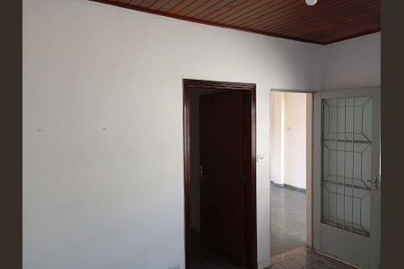 Casa para alugar com 175m², 2 quartos e 2 vagas Casa para alugar com 175m², 2 quartos e 2 vagasSala