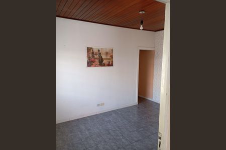 Casa para alugar com 175m², 2 quartos e 2 vagas Casa para alugar com 175m², 2 quartos e 2 vagasSala