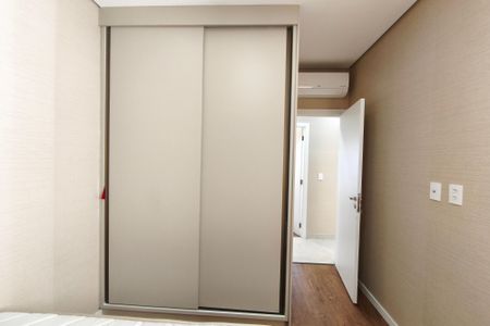 Apartamento para alugar com 77m², 3 quartos e 2 vagasQuarto 3