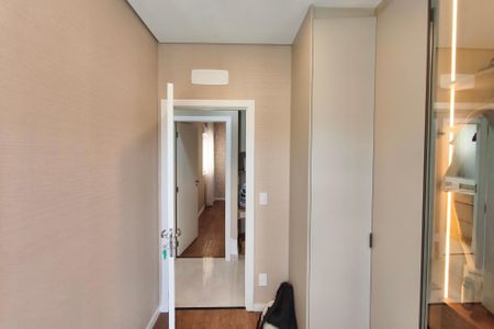 Apartamento para alugar com 77m², 3 quartos e 2 vagasQuarto 2
