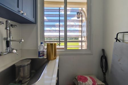Apartamento para alugar com 77m², 3 quartos e 2 vagasÁrea de Serviço