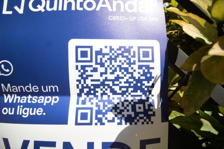 Apartamento à venda com 67m², 2 quartos e 1 vaga Apartamento à venda com 67m², 2 quartos e 1 vagaPLAQUINHA