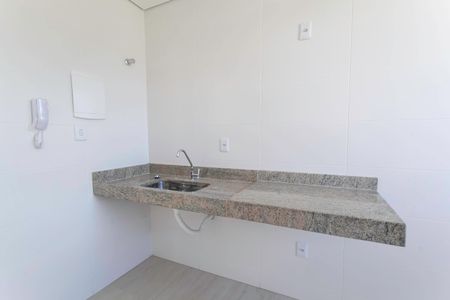 Apartamento à venda com 125m², 2 quartos e 3 vagas Apartamento à venda com 125m², 2 quartos e 3 vagasCozinha