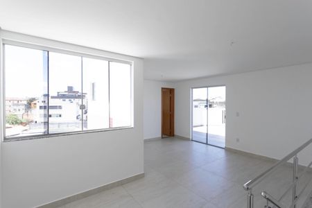 Apartamento à venda com 125m², 2 quartos e 3 vagas Apartamento à venda com 125m², 2 quartos e 3 vagasCobertura - Sala 2