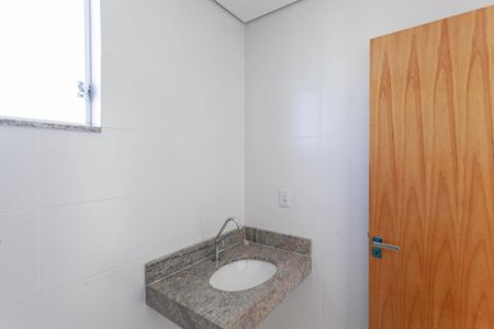 Apartamento à venda com 125m², 2 quartos e 3 vagasBanheiro da suíte