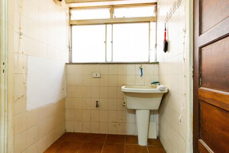 Apartamento à venda com 142m², 2 quartos e 1 vagaÁrea de Serviço