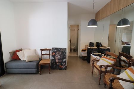 Sala de apartamento à venda com 1 quarto, 41m² em Continental, Osasco