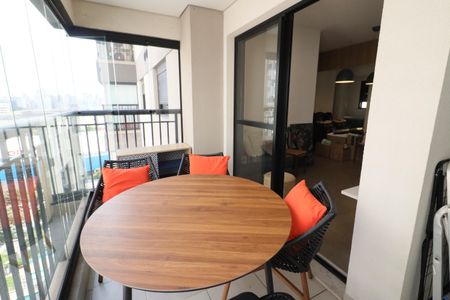 Varanda de apartamento à venda com 1 quarto, 41m² em Continental, Osasco