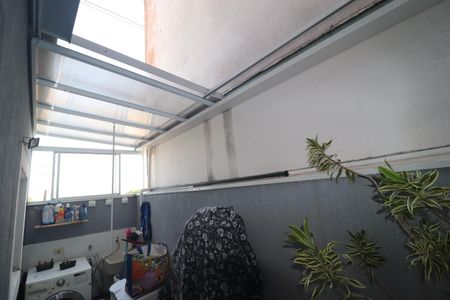 Apartamento à venda com 47m², 2 quartos e 1 vagaÁrea de Serviço