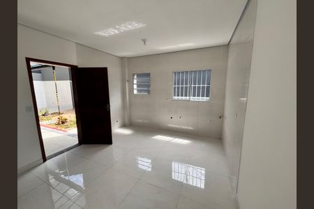 Cozinha de apartamento à venda com 2 quartos, 46m² em Parque Boturussu, São Paulo