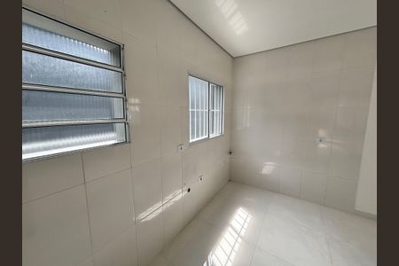 Cozinha de apartamento à venda com 2 quartos, 46m² em Parque Boturussu, São Paulo