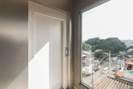 Apartamento para alugar com 46m², 2 quartos e sem vaga Apartamento para alugar com 46m², 2 quartos e sem vagaCondomínio