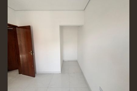 Apartamento à venda com 44m², 2 quartos e 1 vagaQuarto 2