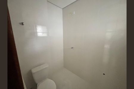 Apartamento à venda com 38m², 2 quartos e sem vagaBanheiro