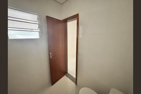 Apartamento à venda com 38m², 2 quartos e sem vagaBanheiro