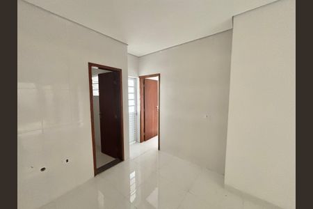Cozinha de apartamento à venda com 2 quartos, 38m² em Parque Boturussu, São Paulo
