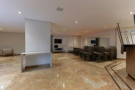 Apartamento à venda com 249m², 4 quartos e sem vaga Apartamento à venda com 249m², 4 quartos e sem vagaÁrea comum - Salão de festas