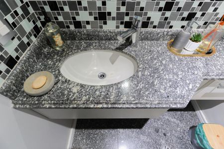 Apartamento à venda com 249m², 4 quartos e sem vaga Apartamento à venda com 249m², 4 quartos e sem vagaLavabo