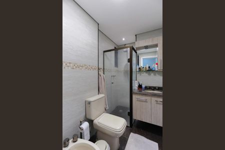 Apartamento à venda com 249m², 4 quartos e sem vaga Apartamento à venda com 249m², 4 quartos e sem vagaBanheiro da suíte 3