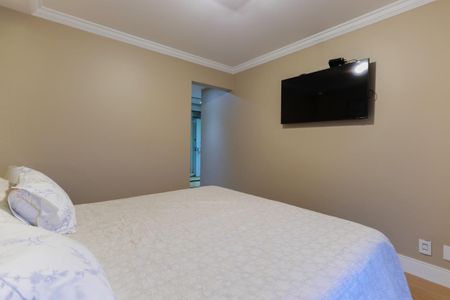 Apartamento à venda com 249m², 4 quartos e sem vaga Apartamento à venda com 249m², 4 quartos e sem vagaSuíte 1