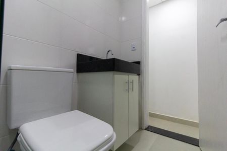 Apartamento para alugar com 60m², 2 quartos e sem vaga Apartamento para alugar com 60m², 2 quartos e sem vagaBanheiro 1