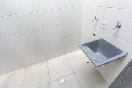 Apartamento para alugar com 47m², 2 quartos e sem vaga Apartamento para alugar com 47m², 2 quartos e sem vagaÁrea de Serviço