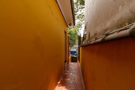 Casa à venda com 123m², 3 quartos e 1 vaga Casa à venda com 123m², 3 quartos e 1 vagacorredor lateral