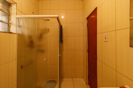 Casa à venda com 123m², 3 quartos e 1 vaga Casa à venda com 123m², 3 quartos e 1 vagaBanheiro