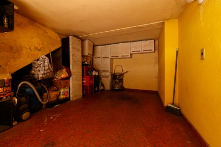 Casa à venda com 123m², 3 quartos e 1 vaga Casa à venda com 123m², 3 quartos e 1 vagaGaragem