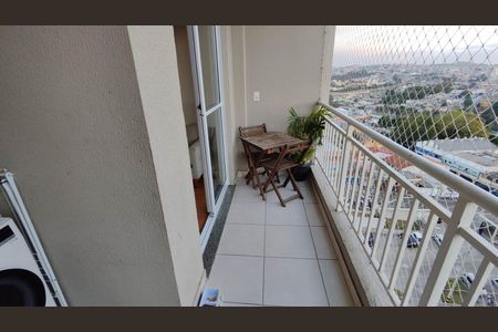 Apartamento para alugar com 52m², 2 quartos e 1 vaga Apartamento para alugar com 52m², 2 quartos e 1 vagaSacada e Área de serviço