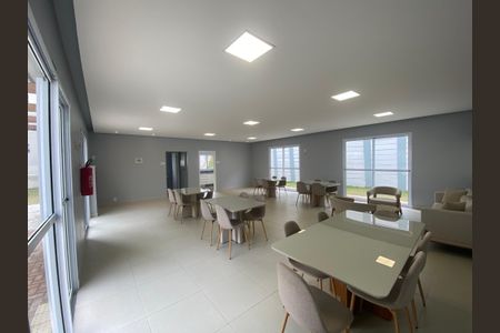 Apartamento para alugar com 52m², 2 quartos e 1 vaga Apartamento para alugar com 52m², 2 quartos e 1 vagaSalão de festas