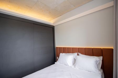 Studio para alugar com 35m², 1 quarto e 1 vaga Studio para alugar com 35m², 1 quarto e 1 vagaQuarto