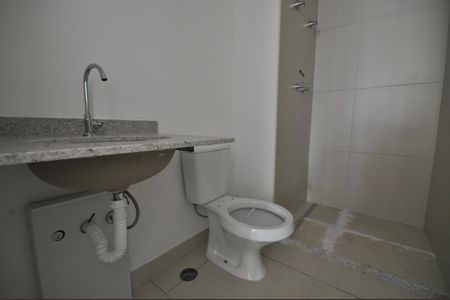 Apartamento à venda com 129m², 3 quartos e 2 vagasBanheiro da Suíte 2