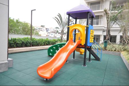 Apartamento à venda com 129m², 3 quartos e 2 vagasÁrea comum - Playground