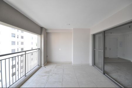 Apartamento à venda com 129m², 3 quartos e 2 vagasVaranda