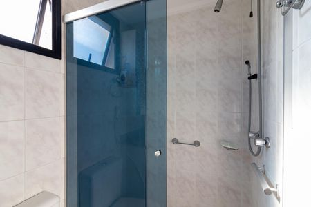 Apartamento à venda com 71m², 3 quartos e 2 vagasBanheiro da Suíte